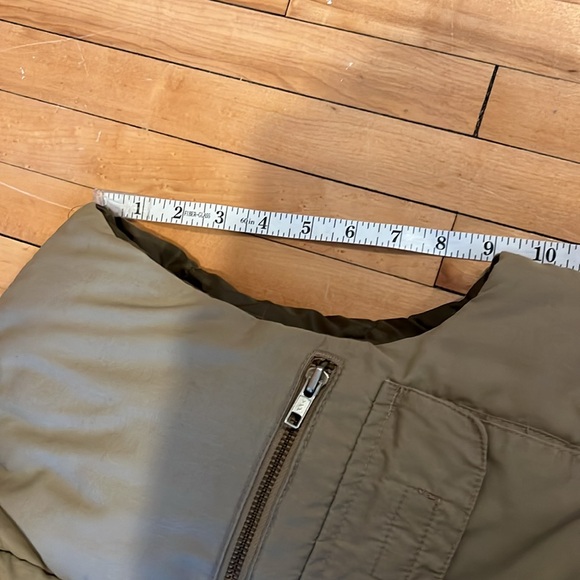 Down Designs Vests - Picture 13 of 14